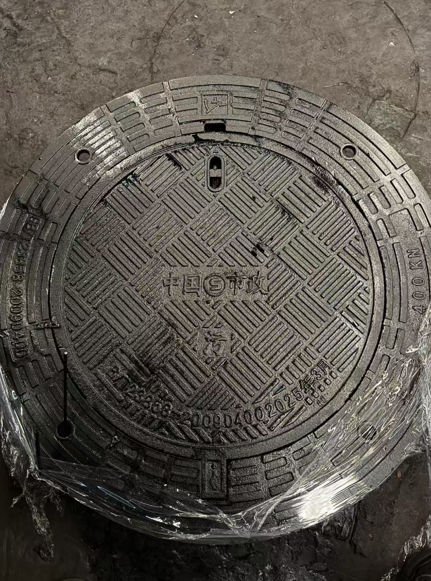 兴业球墨铸铁防沉降井盖展示